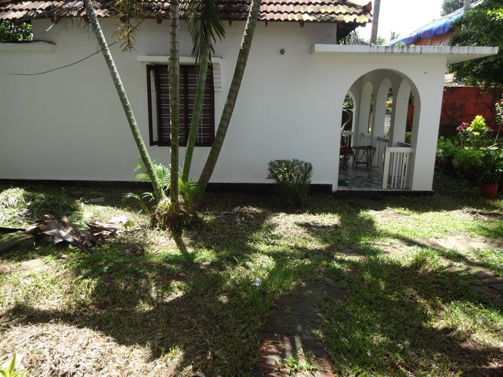 Hill View Beach Resort Varkala Exterior foto